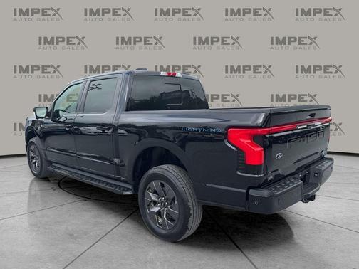 2023 Ford F-150 Lightning LARIAT
