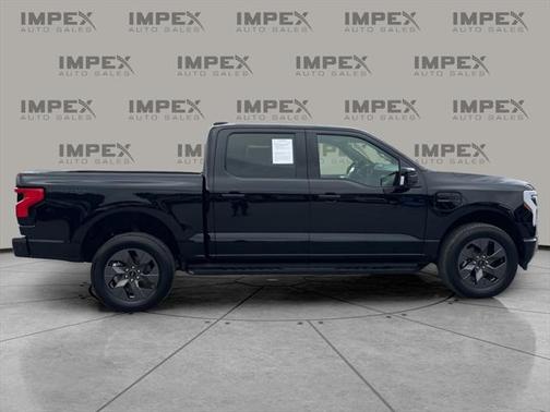 2023 Ford F-150 Lightning LARIAT