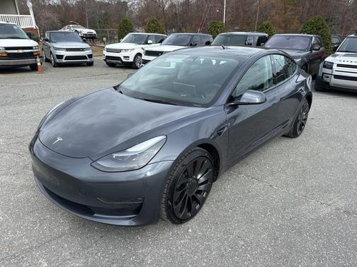 2023 Tesla Model 3 Performance