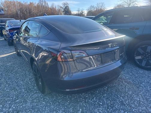 2023 Tesla Model 3 Performance