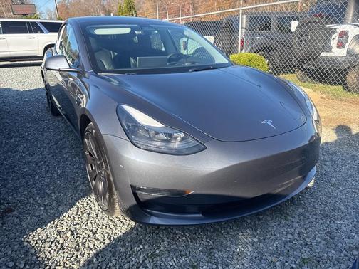 2023 Tesla Model 3 Performance