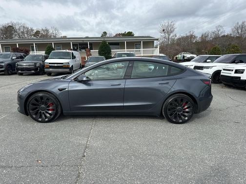 2023 Tesla Model 3 Performance