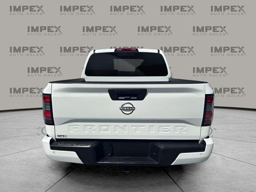 Glacier White 2025 Nissan Frontier SV