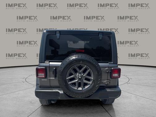 Granite Crystal Metallic Clearcoat 2025 Jeep Wrangler Sport S