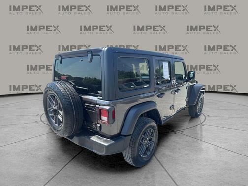 Granite Crystal Metallic Clearcoat 2025 Jeep Wrangler Sport S