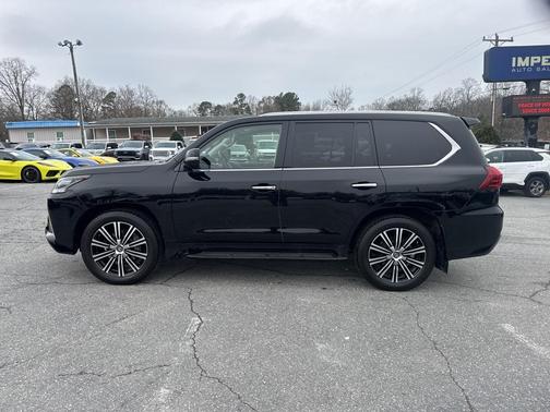 2021 Lexus LX 570 Three-Row