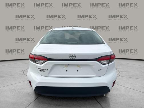 2025 Toyota Corolla LE