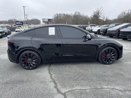 2022 Tesla Model Y Performance Dual Motor All-Wheel Drive