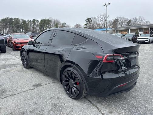 2022 Tesla Model Y Performance Dual Motor All-Wheel Drive