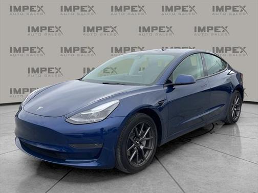 2022 Tesla Model 3 Standard Range