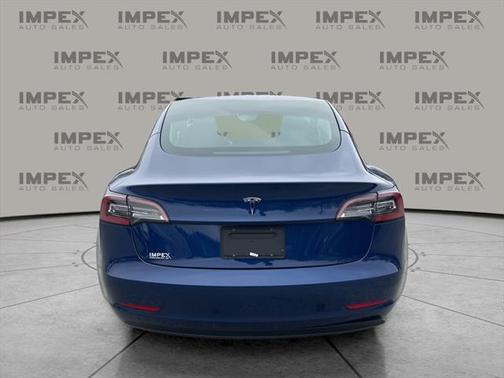 2022 Tesla Model 3 Standard Range