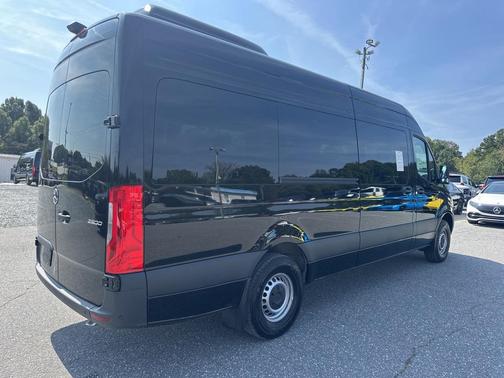 2025 Mercedes-Benz Sprinter 2500 High Roof