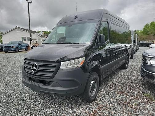 2025 Mercedes-Benz Sprinter 2500 High Roof
