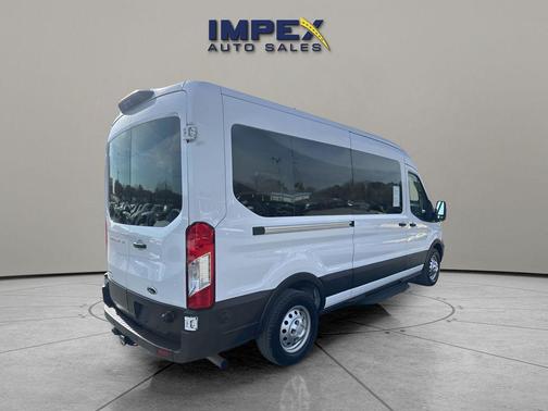 2024 Ford Transit-350 XL