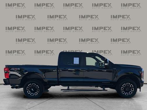 2025 Ford F-250 Platinum