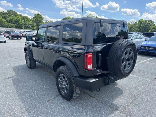 SHADOW BLACK 2025 Ford Bronco Big Bend