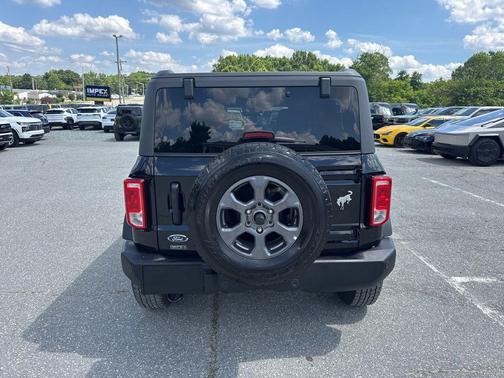 SHADOW BLACK 2025 Ford Bronco Big Bend