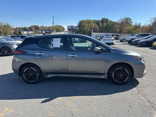 2024 Nissan Leaf SV PLUS