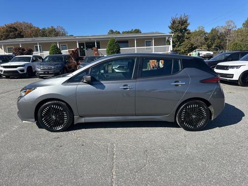 2024 Nissan Leaf SV PLUS