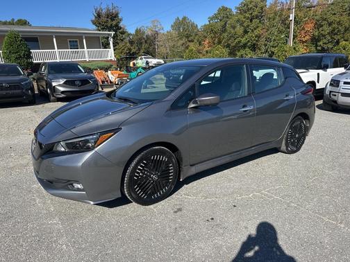2024 Nissan Leaf SV PLUS
