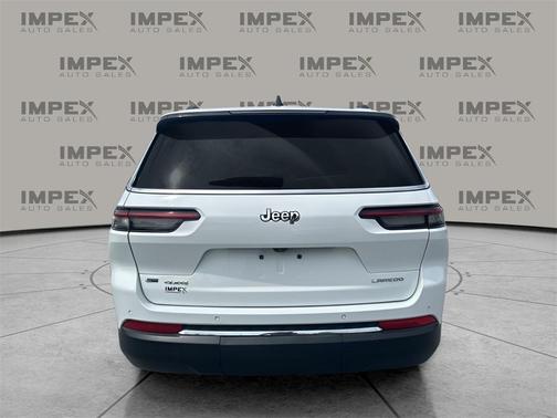 2023 Jeep Grand Cherokee L Laredo