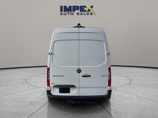 2025 Mercedes-Benz Sprinter 2500 High Roof