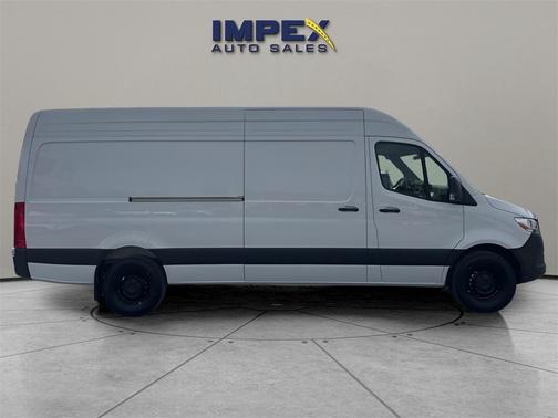 2025 Mercedes-Benz Sprinter 2500 High Roof