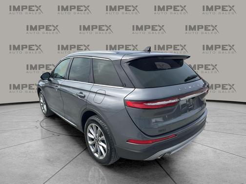 2022 Lincoln Corsair Standard