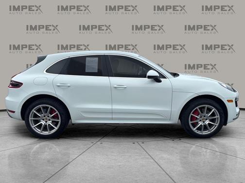 White 2017 Porsche Macan Macan Turbo