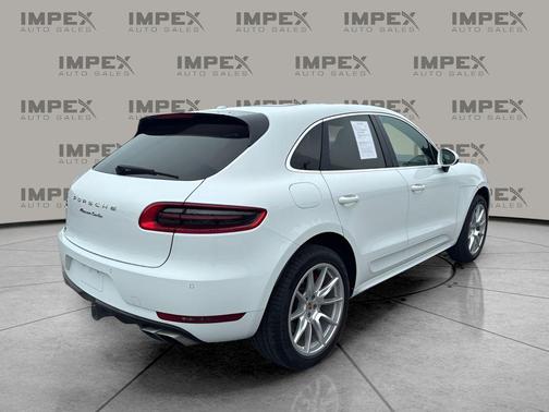 White 2017 Porsche Macan Macan Turbo