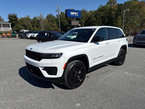 2024 Jeep Grand Cherokee Altitude