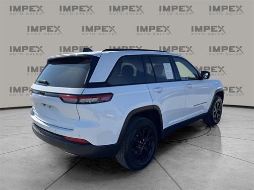 2024 Jeep Grand Cherokee Altitude