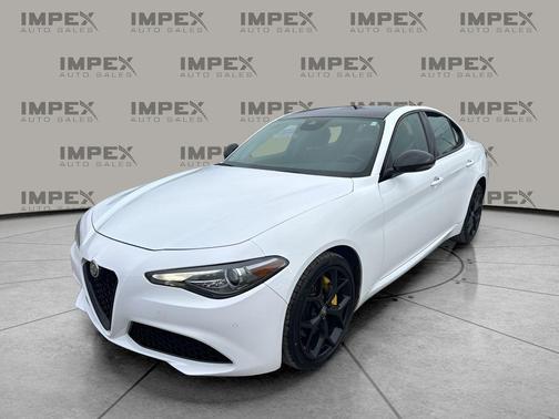 2020 Alfa Romeo Giulia Base