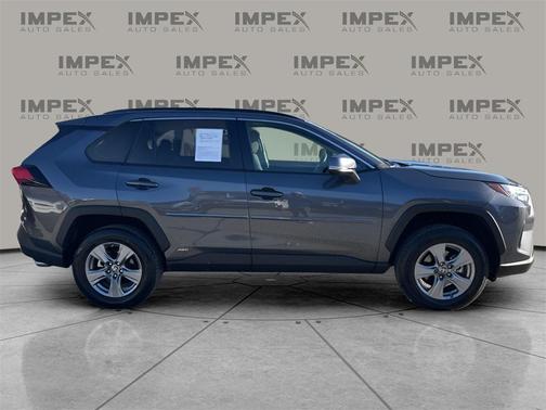 2024 Toyota RAV4 Hybrid LE