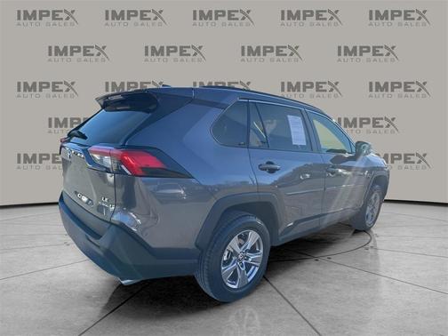 2024 Toyota RAV4 Hybrid LE