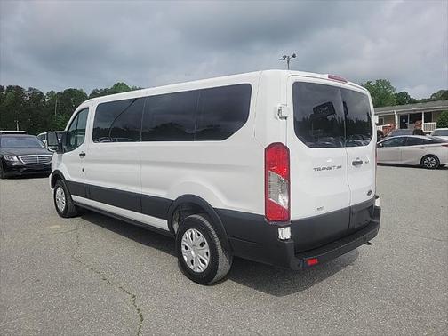 2022 Ford Transit-350 XLT