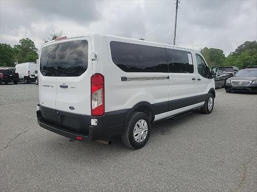 2022 Ford Transit-350 XLT