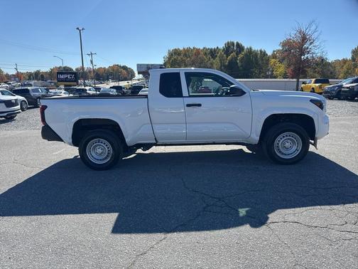 2025 Toyota Tacoma SR