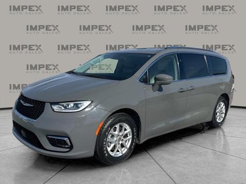 2021 Chrysler Pacifica Touring L