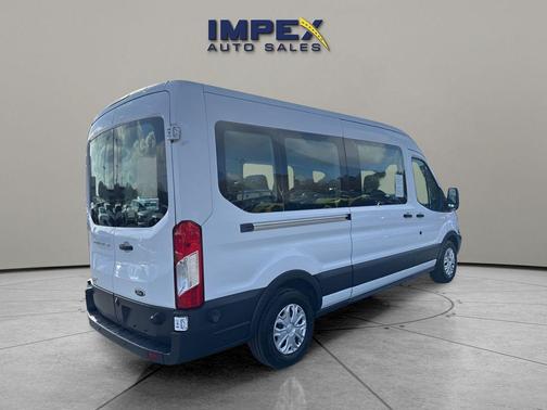 2016 Ford Transit-350 XL