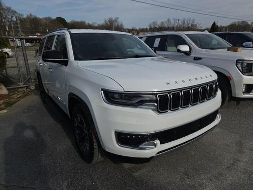 2024 Jeep Wagoneer Series III 4x4