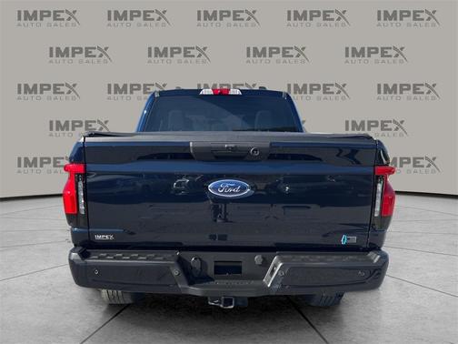 2023 Ford F-150 Lightning XLT