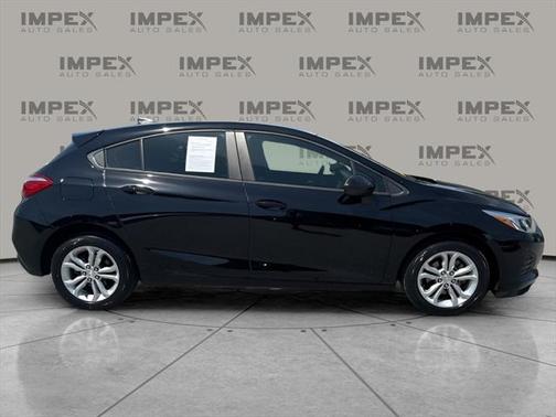 2019 Chevrolet Cruze LS