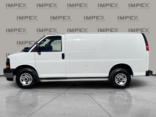 2023 GMC Savana 2500 Work Van