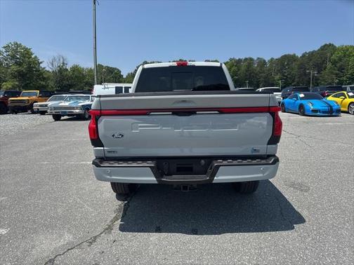 2024 Ford F-150 Lightning Platinum