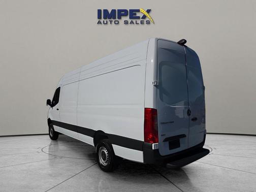 2025 Mercedes-Benz Sprinter 2500 High Roof
