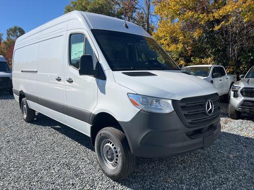 2025 Mercedes-Benz Sprinter 2500 High Roof