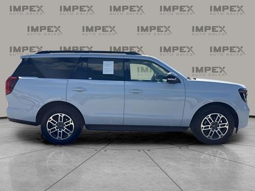 SPACE SILVER METALLIC 2025 Ford Expedition Active