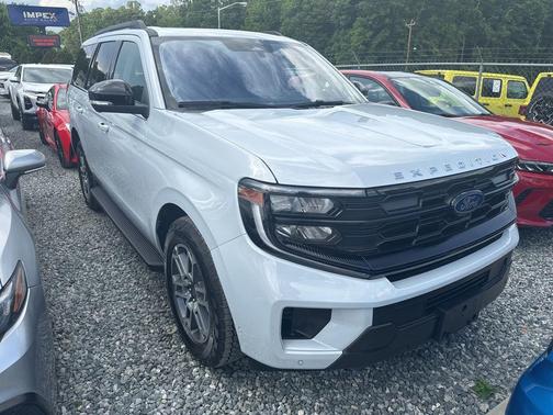 SPACE SILVER METALLIC 2025 Ford Expedition Active