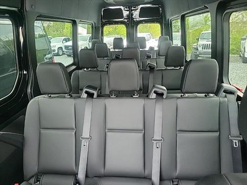 2025 Mercedes-Benz Sprinter 2500 High Roof